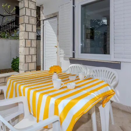 1 Bedroom Cozy In Nin